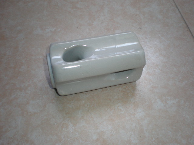ANSI 54-3 porcelain strain insulator gray glaze
