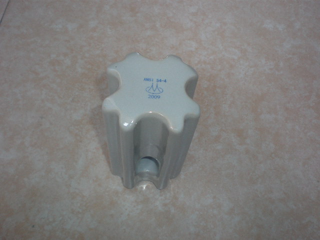 4R Porcelain Insulator