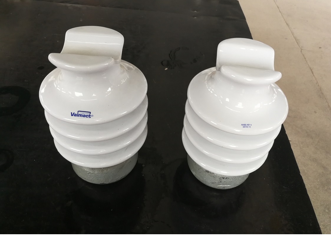 13PD Porcelain Insulator